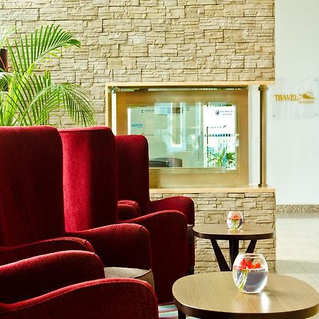 Chirag Plaza Hotel Баку Экстерьер фото