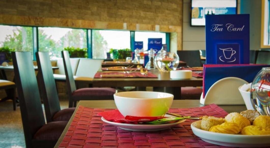 Chirag Plaza Hotel Баку Экстерьер фото