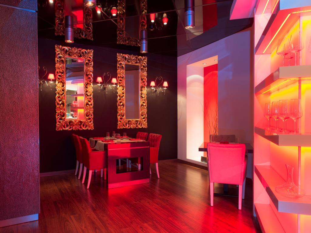 Chirag Plaza Hotel Баку Экстерьер фото