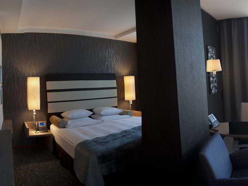 Chirag Plaza Hotel Баку Экстерьер фото