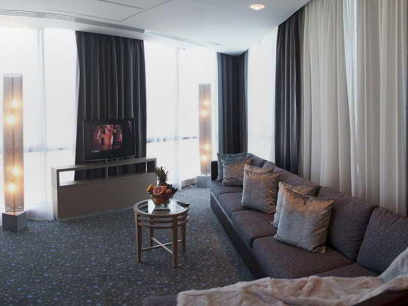 Chirag Plaza Hotel Баку Экстерьер фото