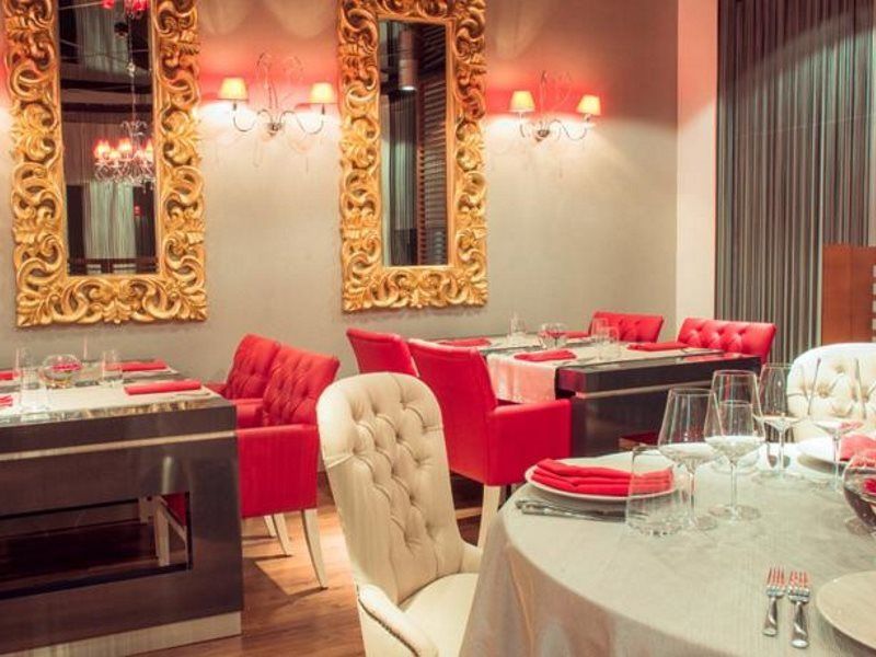 Chirag Plaza Hotel Баку Экстерьер фото